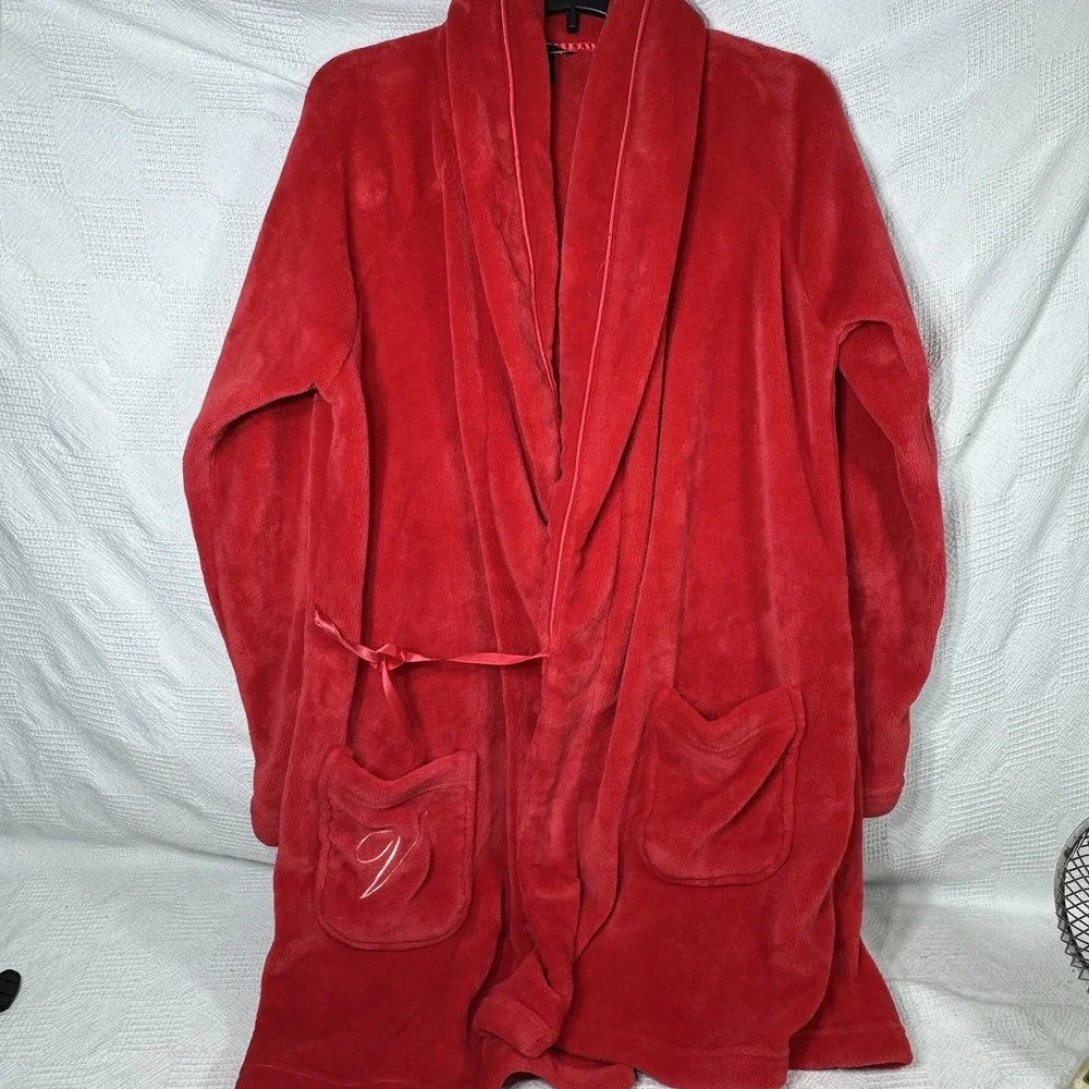 Victorias Secret Womens Fleece Short Robe Red Logo Cozy Plush‎ Lounge Med/Lg